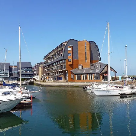 Les Marinas-14 By Interhome *