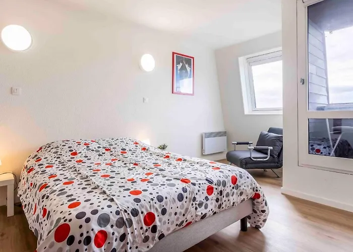 Apartment Les Marinas-14 By Interhome *